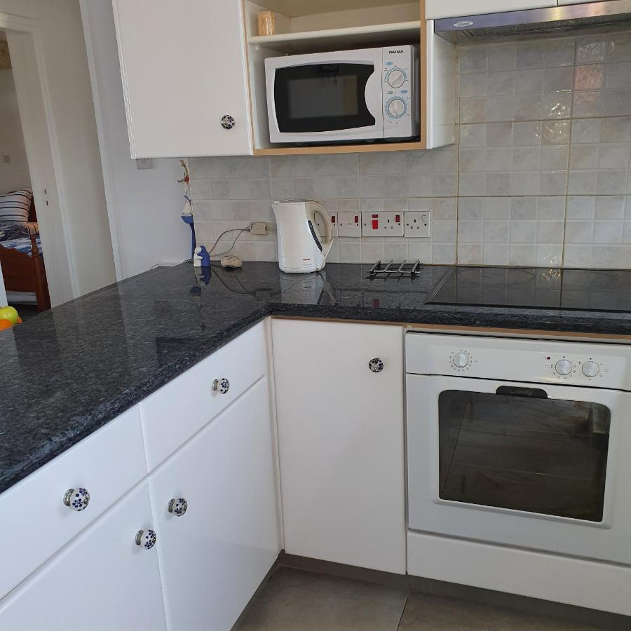 Latchi Ithaki, 2 Bedroom Penthouse Bagian luar foto