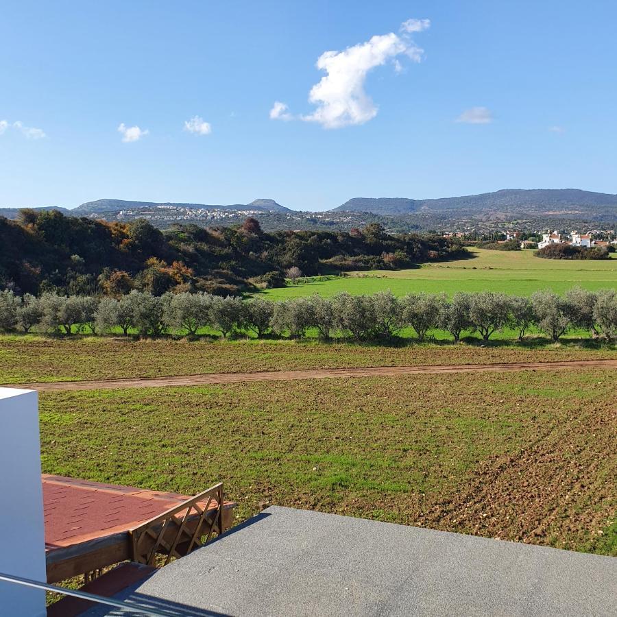 Latchi Ithaki, 2 Bedroom Penthouse Bagian luar foto