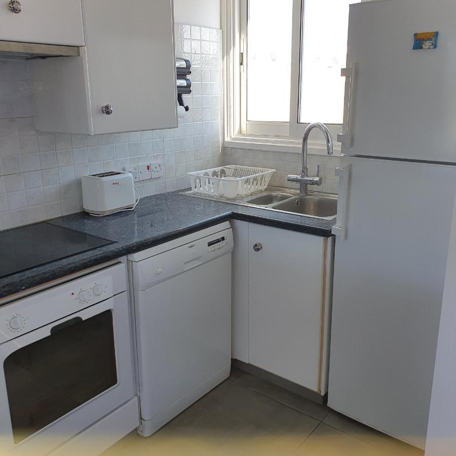 Latchi Ithaki, 2 Bedroom Penthouse Bagian luar foto